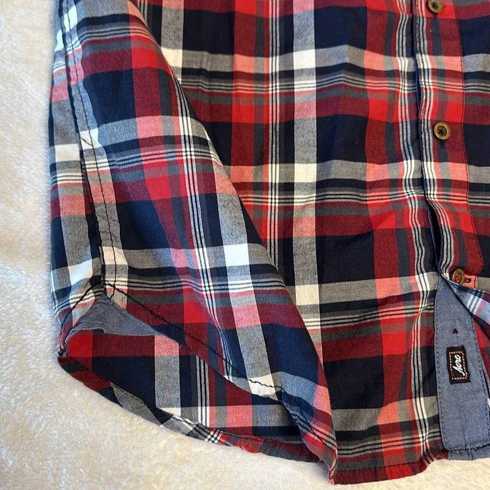 ♦️AEROPOSTAL Plaid button down shirt - Picture 6 of 9